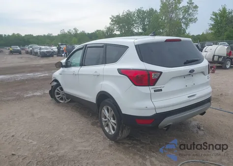 2019 Ford Escape Se z USA, uszkodzony, nr VIN 1FMCU0GD5KUA39524